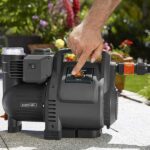 pompe-gardena-automatique-3500-4e-800w-pour-eaux-claires-4-0bars-pompe-gardena-automatique-3500-4e-800w-pour-eaux-claires-4-0bars-26353_3_1607952430_IMG_5fd7682e03124.jpg